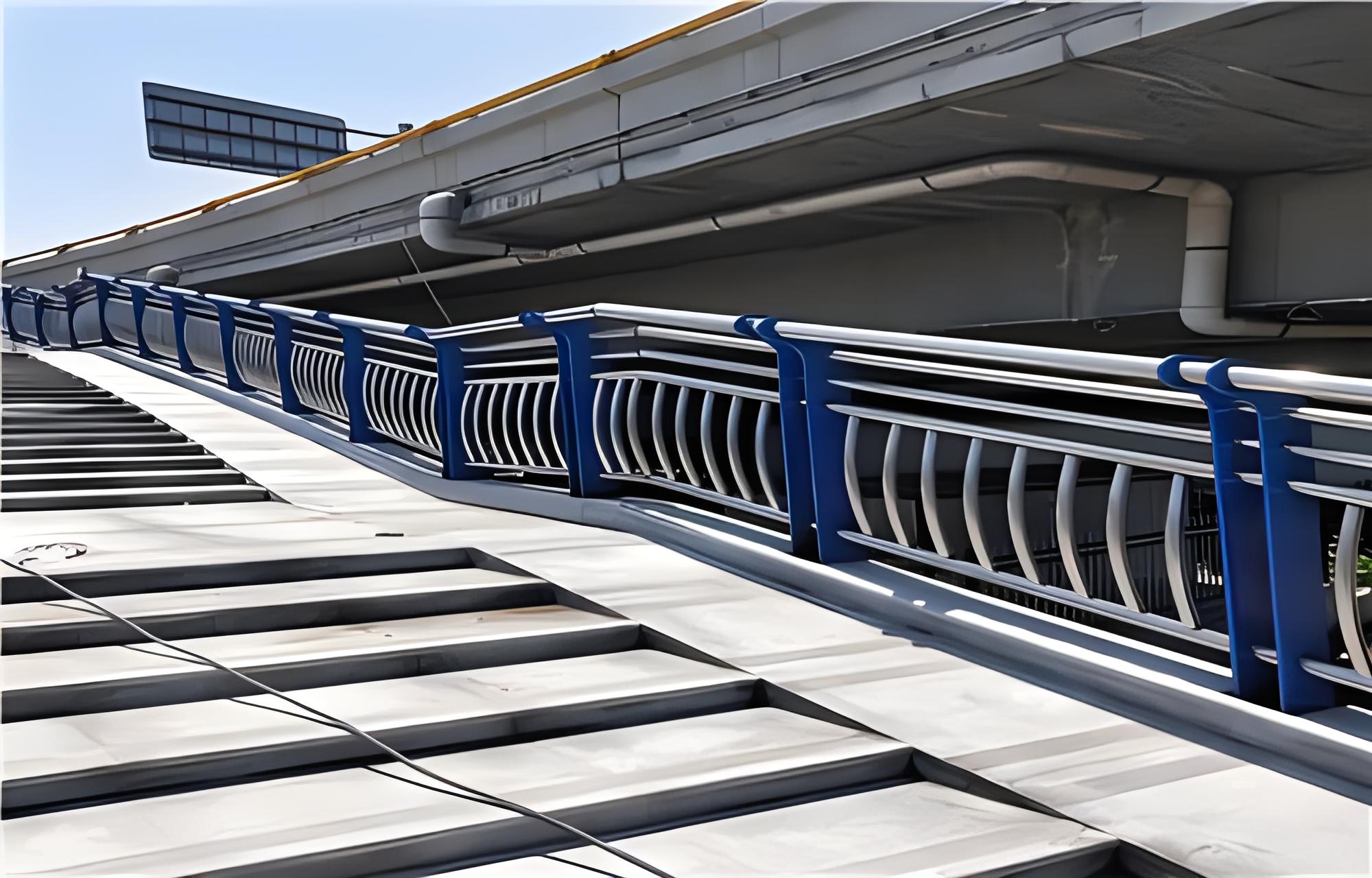 滨州不锈钢桥梁护栏维护方案：确保安全，延长使用寿命
